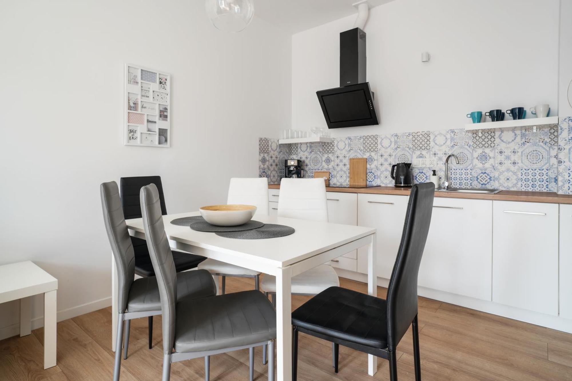 Apartamenty "La Villa" Superior II Z Dwoma Sypialniami, Balkonem, Parkingiem, Blisko Centrum Kudowa-Zdrój Esterno foto